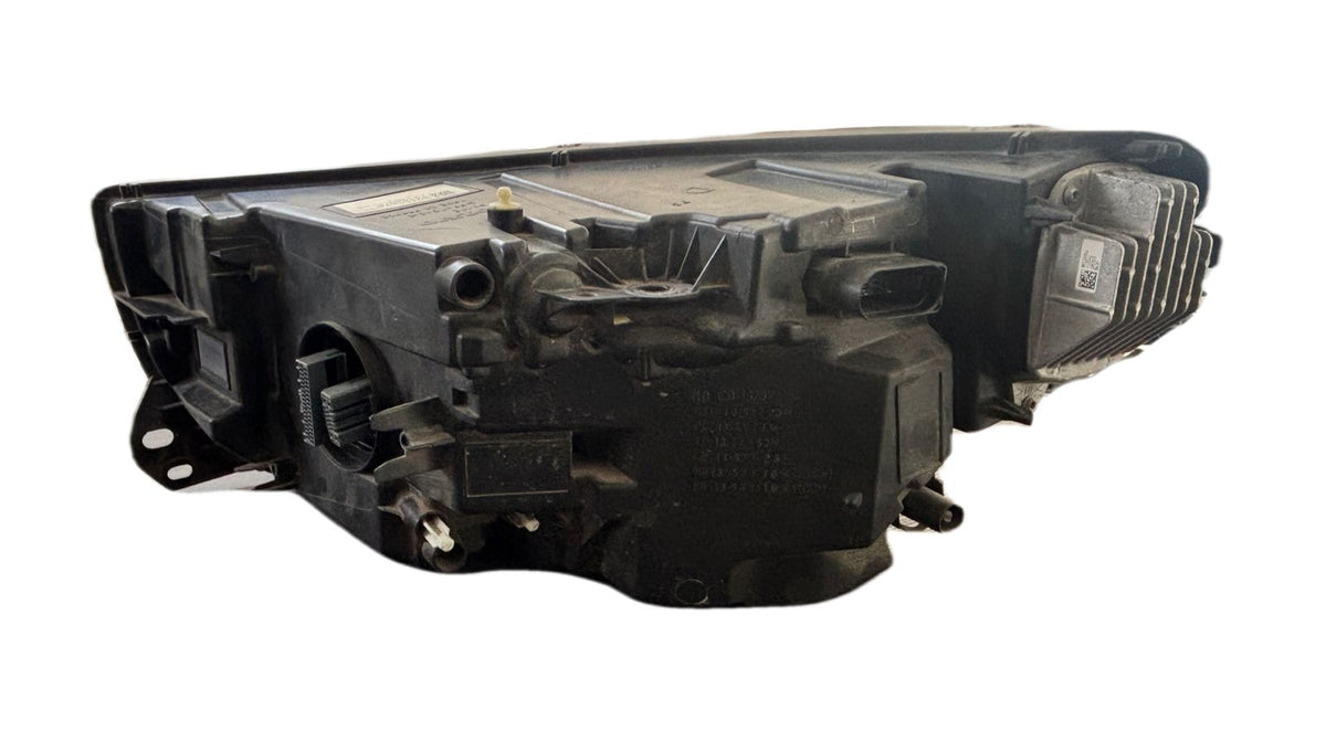 OPTICO VOLVO DELANTERO XC40 RH 32133578 - PCR AUTOMOTRIZ