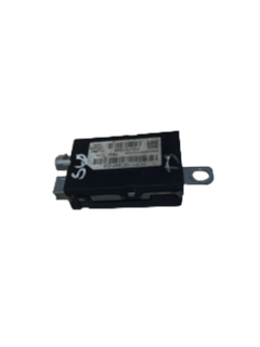 amplificador de antena VOLVO 30761696 - PCR AUTOMOTRIZ