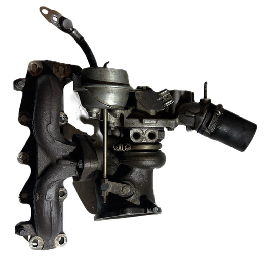 TURBO CON MULTIPLE DE ESCAPE VOLVO 1.6 TURBO BENCINERO 54399700124 - PCR AUTOMOTRIZ