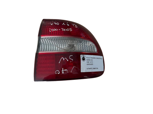 FOCO TRASERO VOLVO S40/ V40 RH 30887334 - PCR AUTOMOTRIZ