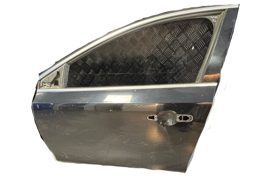 PUERTA LADO  PILOTO  VOLVO   V40 R DESIGN - PCR AUTOMOTRIZ